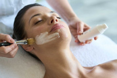 Trattamenti-viso-e-corpo-(2023-05-TERMEDICERVIA_4184)